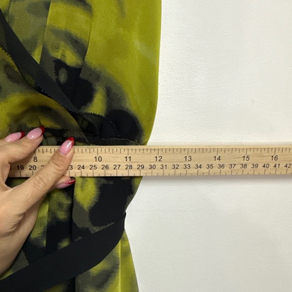 Green and black tie dye Kenzie dress abstract print sleeveless dress chiffon ray - Picture 3 of 8